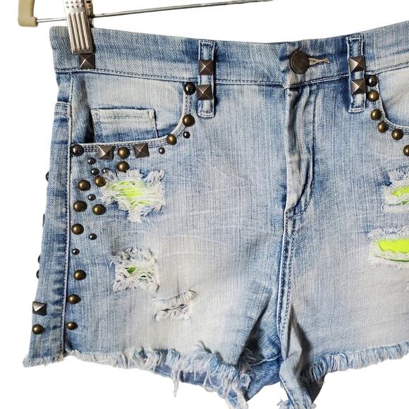 Blank NYC Studded Cut off High Rise Jean Shorts 26 Grunge punk - Picture 3 of 12